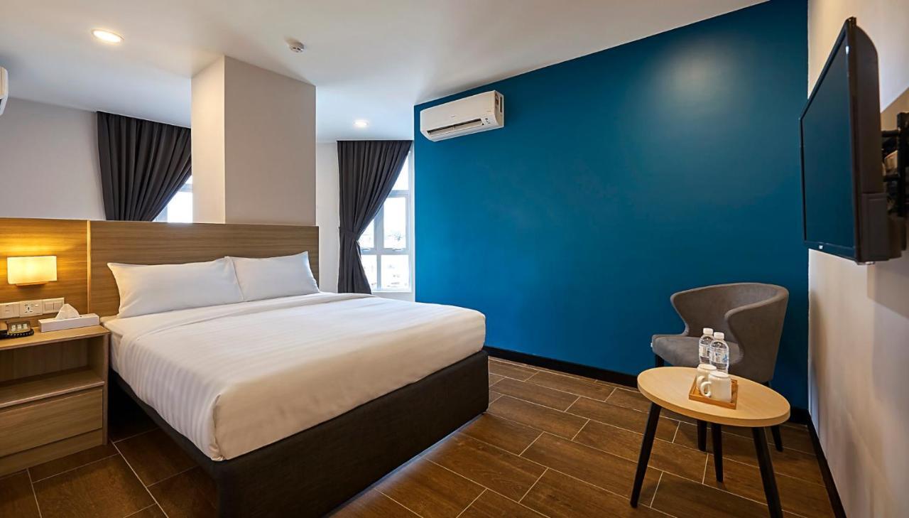 Zone Hotels, Telok Panglima Garang Teluk Panglima Garang Exterior photo